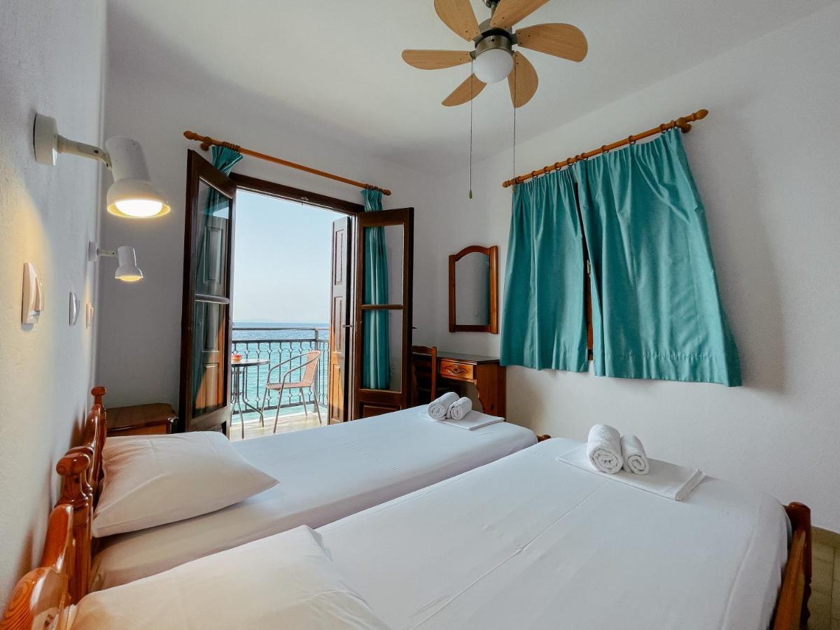Hotel Pansion Giannis Perris Kokkari Zewnętrze zdjęcie