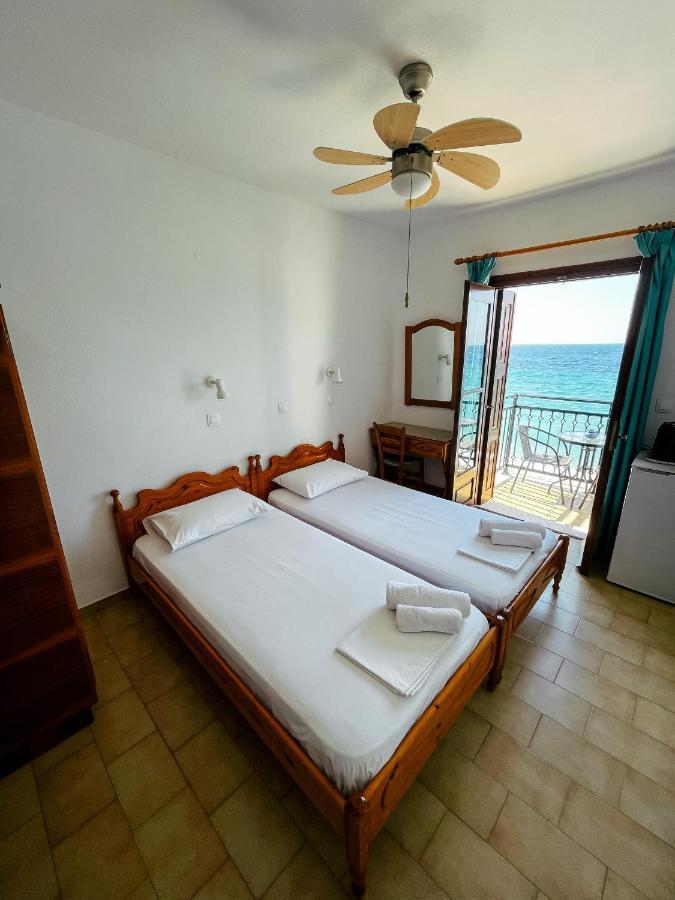 Hotel Pansion Giannis Perris Kokkari Zewnętrze zdjęcie