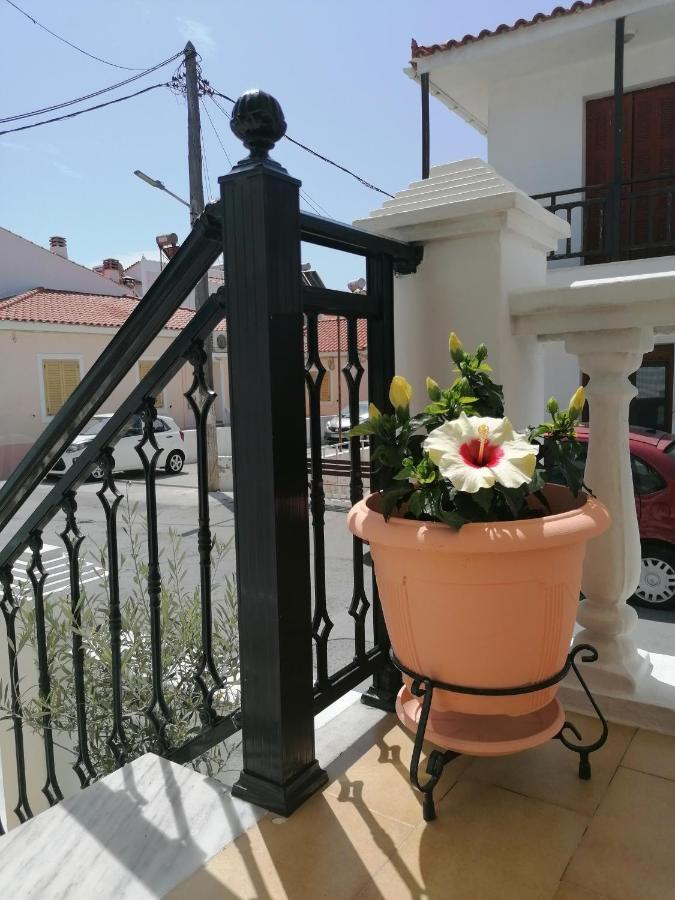 Hotel Pansion Giannis Perris Kokkari Zewnętrze zdjęcie